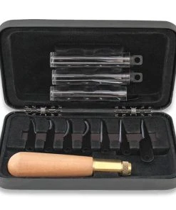 Schrade Uncle Henry Wood Carving